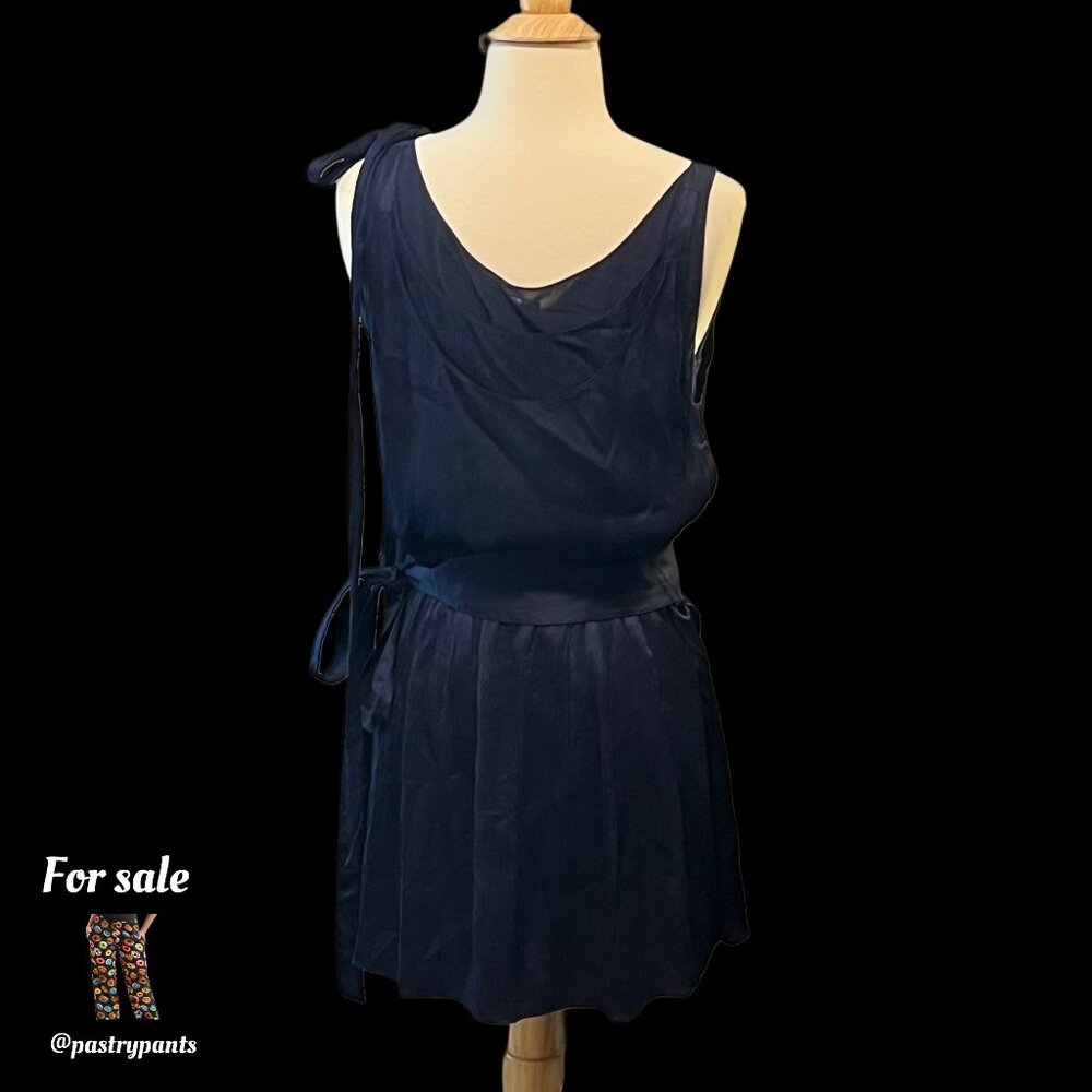 Alice + Olivia navy silk layered crepe dress sz S Intermix y2k